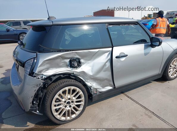 WMW13GD03S2W52565 2025 MINI HARDTOP Серый Вид спереди