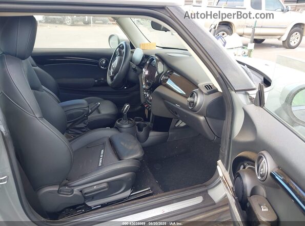 WMW53DH04N2P72003 2022 MINI HARDTOP Gray Front interior view