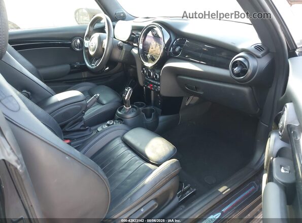 WMW73DH05N2P75677 2022 MINI COOPER Black Սալոնի դիմացի տեսք