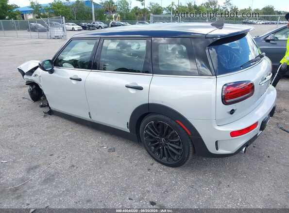WMWLV7C07M2N82303 2021 MINI CLUBMAN Серебряный 