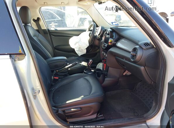 WMWXU7C02L2M86971 2020 MINI COOPER Silver წინა სალონის ხედი
