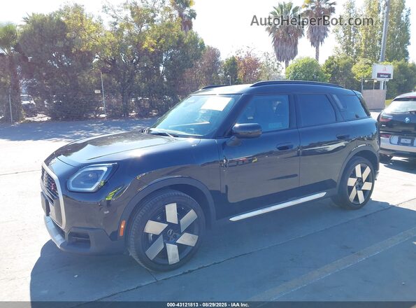 WMZ23GA08S7R72866 2025 MINI COUNTRYMAN Черный Вид спереди