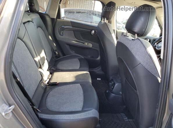 WMZYT5C30H3B67131 2017 MINI COOPER Gray 