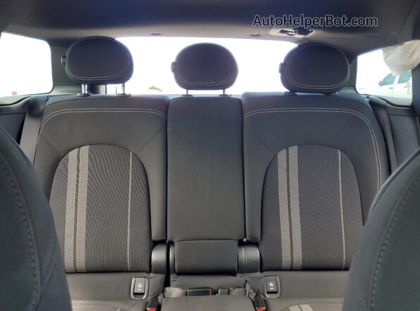 WMZYZ9C04L3L36116 2020 MINI COOPER Red Հետևի նստատեղերի տեսք