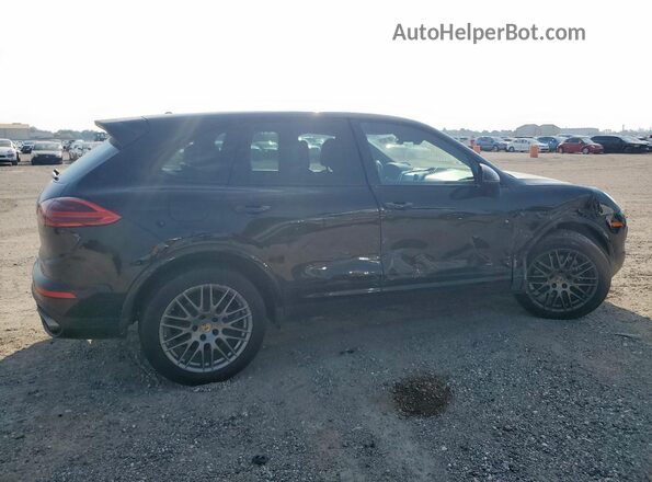 WP1AA2A20HKA83151 2017 PORSCHE CAYENNE Черный 