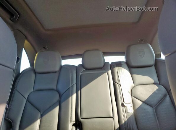 WP1AA2A20HKA83151 2017 PORSCHE CAYENNE Черный 