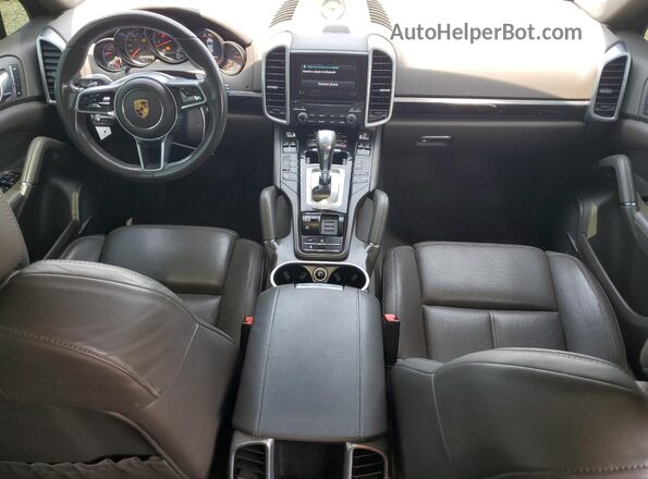 WP1AA2A25HKA83517 2017 PORSCHE CAYENNE Серебряный 