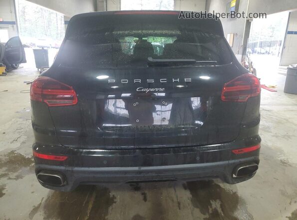 WP1AA2A27HKA86824 2017 PORSCHE CAYENNE Black უკანა ხედი