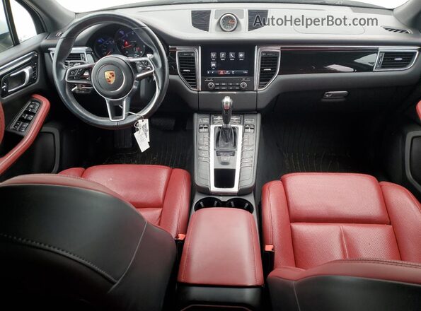 WP1AA2A55JLB21970 2018 PORSCHE MACAN Белый 
