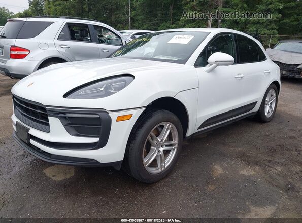 WP1AA2A55NLB03491 2022 PORSCHE MACAN White Przód lewy