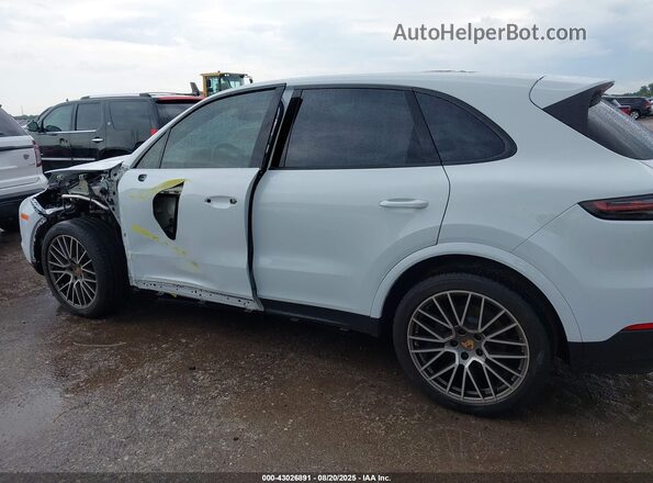 WP1AA2AY0PDA05220 2023 PORSCHE CAYENNE White 
