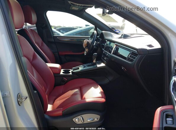 WP1AB2A51MLB34068 2021 PORSCHE MACAN White 