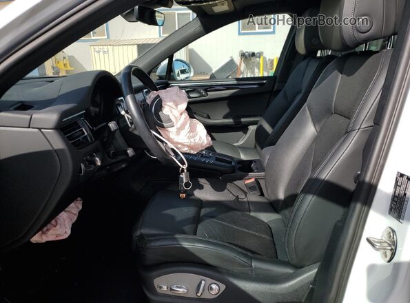 WP1AB2A57MLB37220 2021 PORSCHE MACAN White Widok wnętrza z przodu