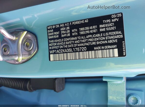 WP1AC2XA3SL175720 2025 PORSCHE MACAN Blue Engine compartment view