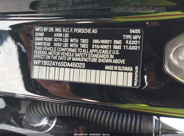 WP1BG2AY6SDA45023 2025 PORSCHE CAYENNE Black ძრავის განყოფილების ხედი