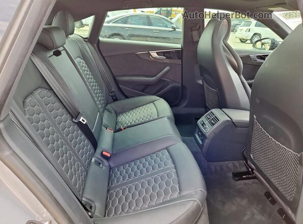 WUAAWCF50SA901070 2025 AUDI RS5 Gray Հետևի նստատեղերի տեսք