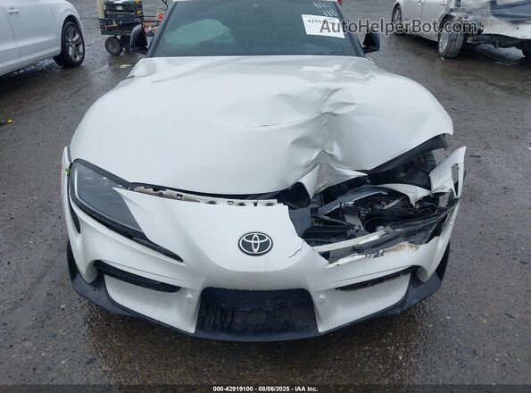 WZ1DB0C06MW035959 2021 TOYOTA GR SUPRA White წინა ხედი