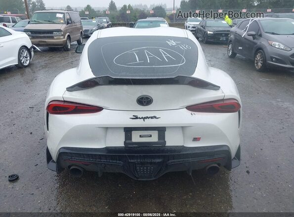 WZ1DB0C06MW035959 2021 TOYOTA GR SUPRA White 
