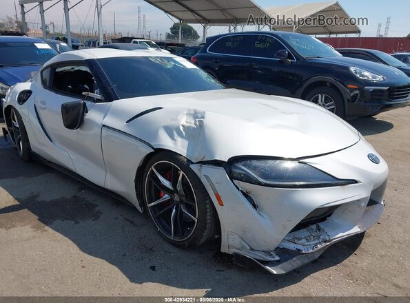 WZ1DB0C0XNW047002 2022 TOYOTA GR SUPRA White წინა ხედი