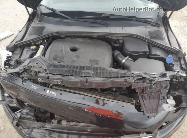 YV140MEK5H1351991 2017 VOLVO V60 Black 