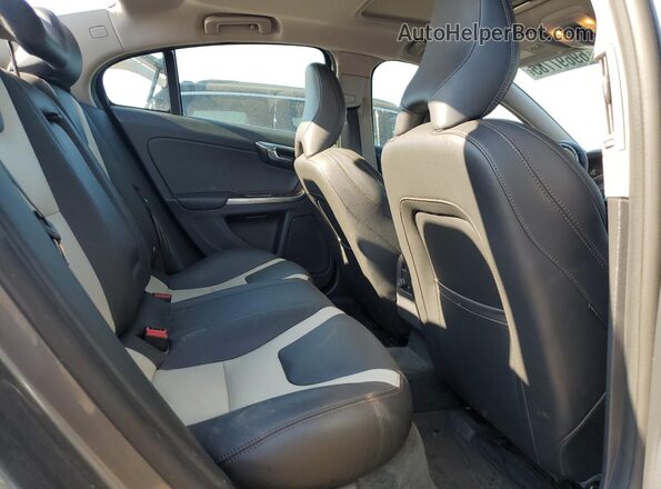 YV440MUM7H2004405 2017 VOLVO S60 Silver 