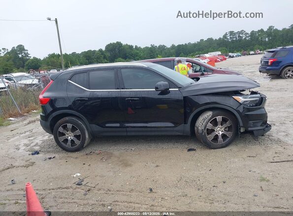 YV4AC2HL1L2275047 2020 VOLVO XC40 Black Vista interior trasera