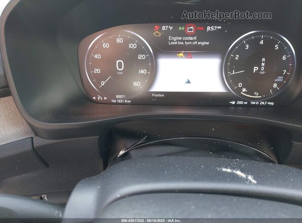 YV4AC2HL5N2650487 2022 VOLVO XC40 White Вид задніх сидінь
