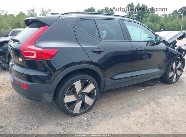 YV4ED3UM1P2035893 2023 VOLVO XC40 RECHARGE PURE ELECTRIC Black Rear right