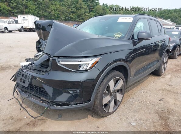 YV4ED3UM1P2035893 2023 VOLVO XC40 RECHARGE PURE ELECTRIC Black Front left