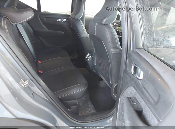 YV4ED3UMXP2087183 2023 VOLVO XC40 RECHARGE PURE ELECTRIC Gray Вид наклейки з VIN-кодом