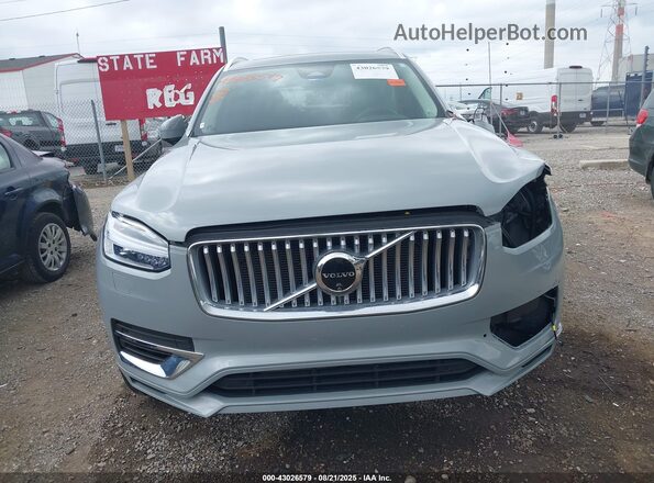 YV4H60CE8R1162004 2024 VOLVO XC90 RECHARGE PLUG-IN HYBRID Серый Вид задней части салона