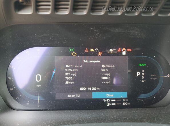 YV4H60PE6S1302633 2025 VOLVO XC90 Black Vista del cuadro de instrumentos