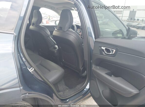 YV4L12DW4P1305863 2023 VOLVO XC60 Blue Vista de la etiqueta del VIN