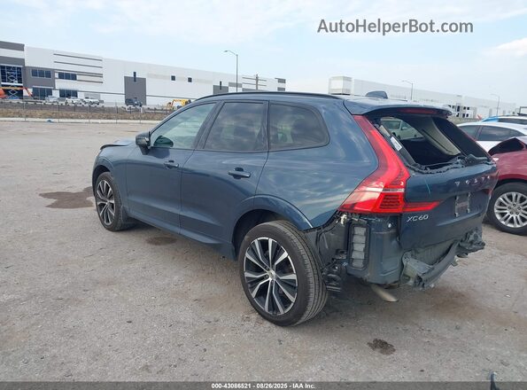 YV4L12DW4P1305863 2023 VOLVO XC60 Blue Trasero izquierdo