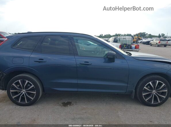 YV4L12DW4P1305863 2023 VOLVO XC60 Blue Vista interior trasera