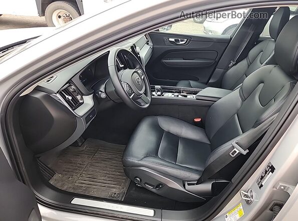 YV4L12RK1R1933789 2024 VOLVO XC60  