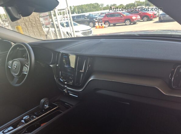 YV4L12RK5R1933780 2024 VOLVO XC60  