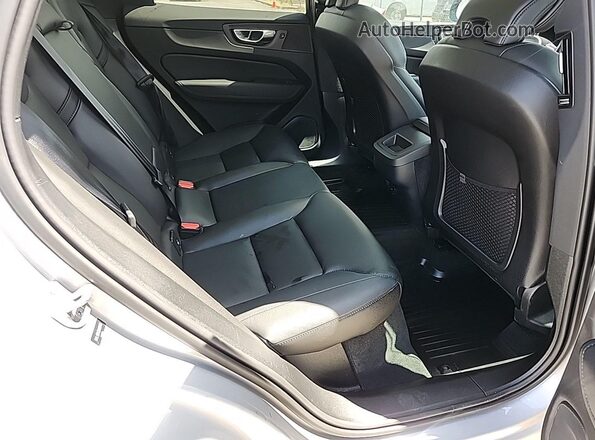 YV4L12RK5R1933780 2024 VOLVO XC60  
