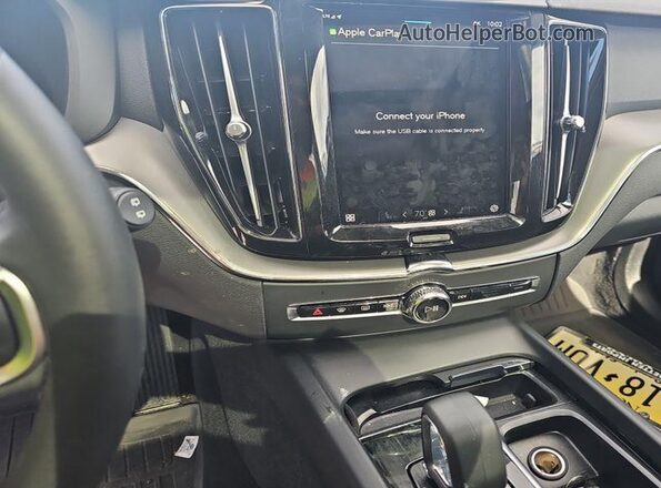 YV4L12RK5R1933908 2024 VOLVO XC60  Vista interior trasera