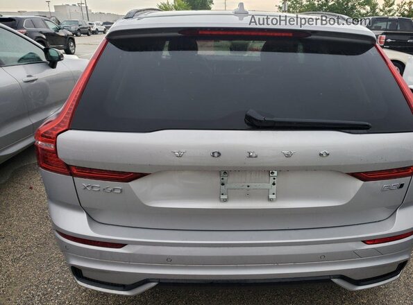 YV4L12RK7R1929116 2024 VOLVO XC60  Vista trasera