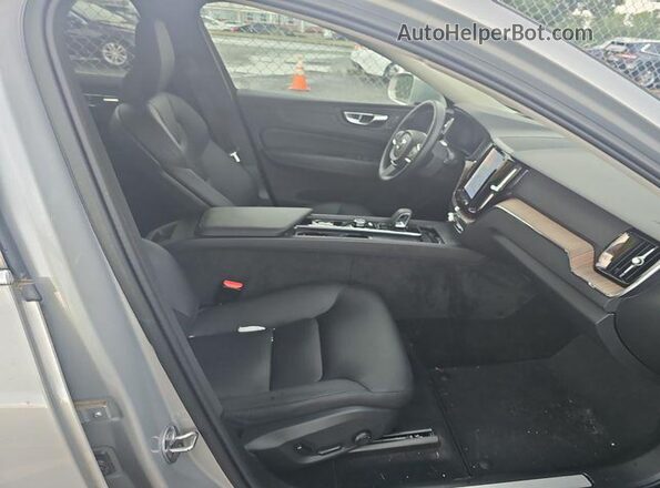 YV4L12RK8N1053120 2022 VOLVO XC60  
