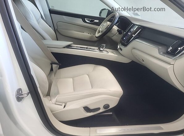 YV4L12RK9R1930218 2024 VOLVO XC60  