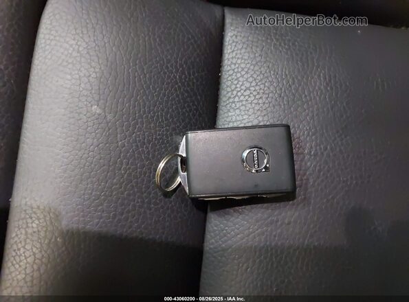 YV4L12RN0P1378969 2023 VOLVO XC60 Синий Вид панели приборов