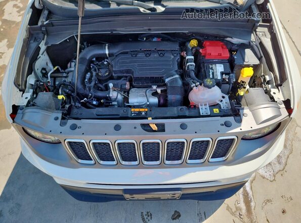 ZACNJDD15MPN01847 2021 JEEP RENEGADE White Widok komory silnika