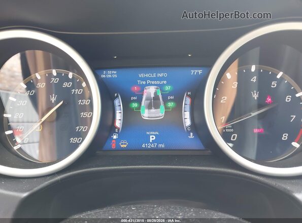 ZAM57YTA7K1314239 2019 MASERATI GHIBLI Black Հետևի նստատեղերի տեսք