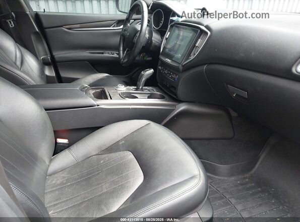 ZAM57YTA7K1314239 2019 MASERATI GHIBLI Black Սալոնի դիմացի տեսք