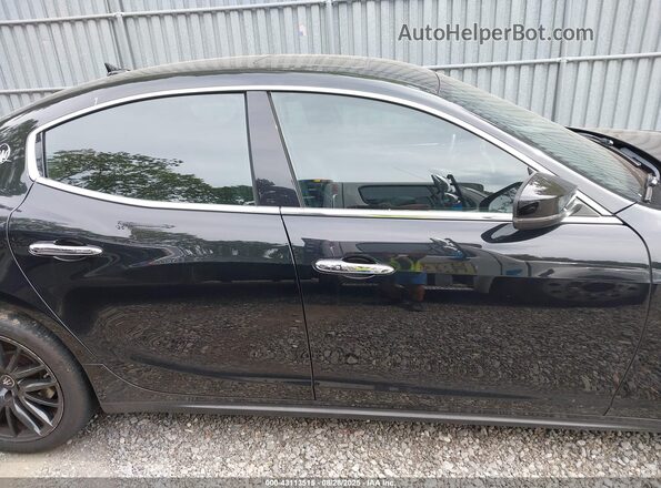 ZAM57YTA7K1314239 2019 MASERATI GHIBLI Black Սալոնի հետևի տեսք