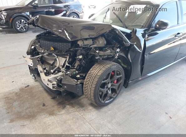 ZARFAMAN7L7625649 2020 ALFA ROMEO GIULIA Black წინა ხედი