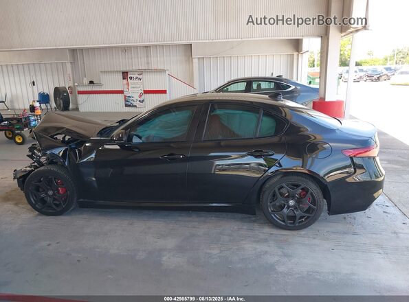 ZARFAMAN7L7625649 2020 ALFA ROMEO GIULIA Black 