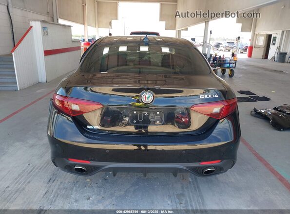 ZARFAMAN7L7625649 2020 ALFA ROMEO GIULIA Black 